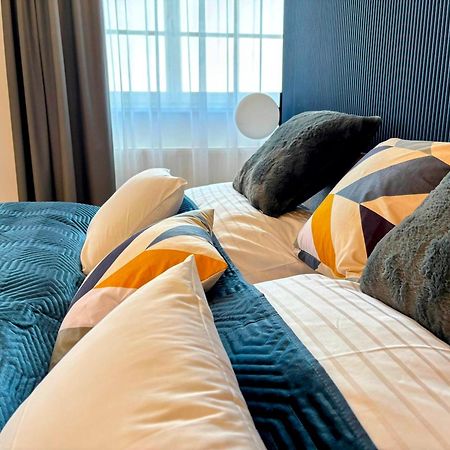 Prague City Golf Apartments エクステリア 写真